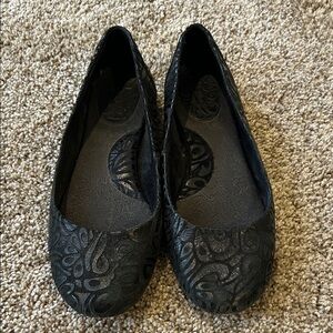 b.o.c. Black Leather Ballet Flats